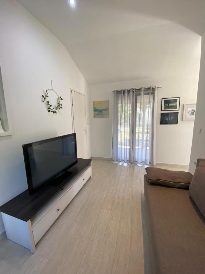 Apartman Cukar II Pula Appartamento Esterno foto
