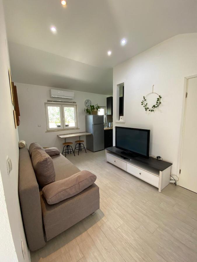 Apartman Cukar II Pula Appartamento Esterno foto